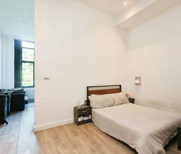 Studio flat to rent on - Photo 3