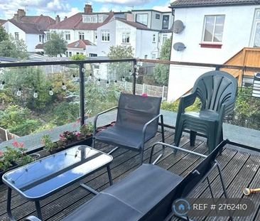 2 bedroom flat to rent - Photo 6
