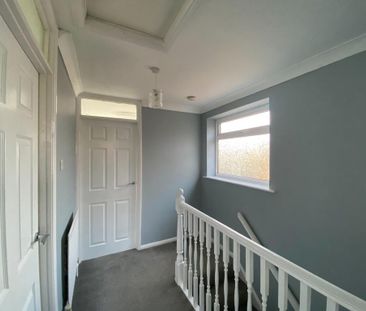 3 bedroom end of terrace house to rent - Photo 6