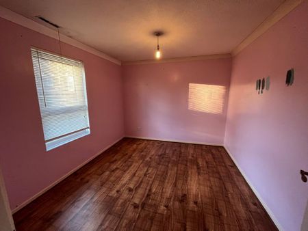 3 bedroom terraced house to rent - Photo 2