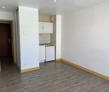 Location Appartement 1 pièce 21m² LIMOGES 87000 - Photo 1