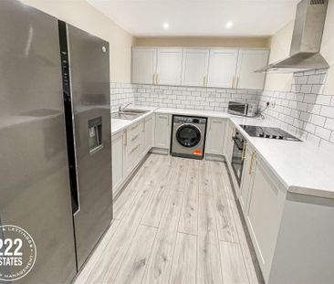Plumtre Avenue Room 3 - Warrington - WA5 - Photo 3