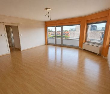 Appartement te huur in Leuze voor € 725 met 2 slaapkamers - Foto 2