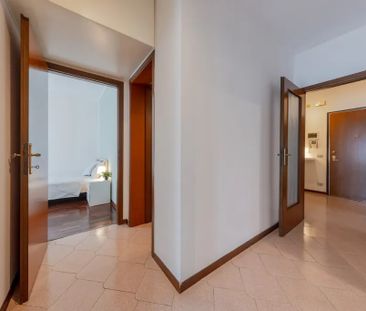 Via Urbino, Padova, Veneto 35142 - Photo 4