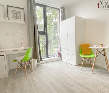 Studio to rent - Photo 2