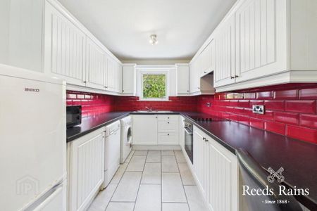 1c Rotterdam Court, Bridge End, Belfast, BT5 4DT - Photo 2