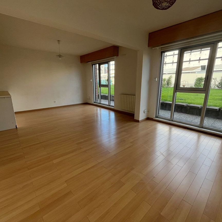 Location Appartement 1 pièce 36m² LILLE 59000 - Photo 1