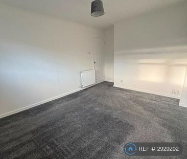 4 bedroom semi-detached house to rent - Photo 1