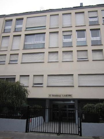 Location Appartement 1 pièce 23m² BORDEAUX 33000 - Photo 3