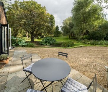 2 bedroom detached bungalow to rent - Photo 6
