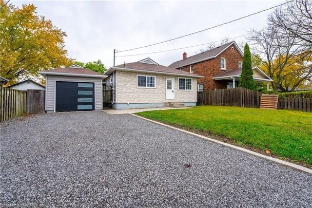 For Lease - 7121 Dorchester Road Unit# LOWER, Niagara Falls, Ontario - Photo 1