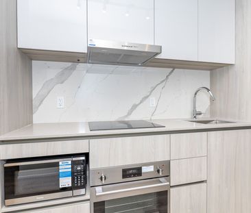 For Lease - 8 Interchange Way Unit# 5807, Vaughan, Ontario - Photo 6