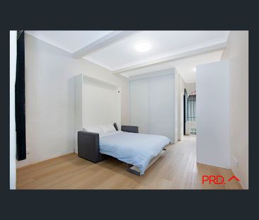 NEWLY RENOVATED STUDIO APARTMENT!!! - Photo 1