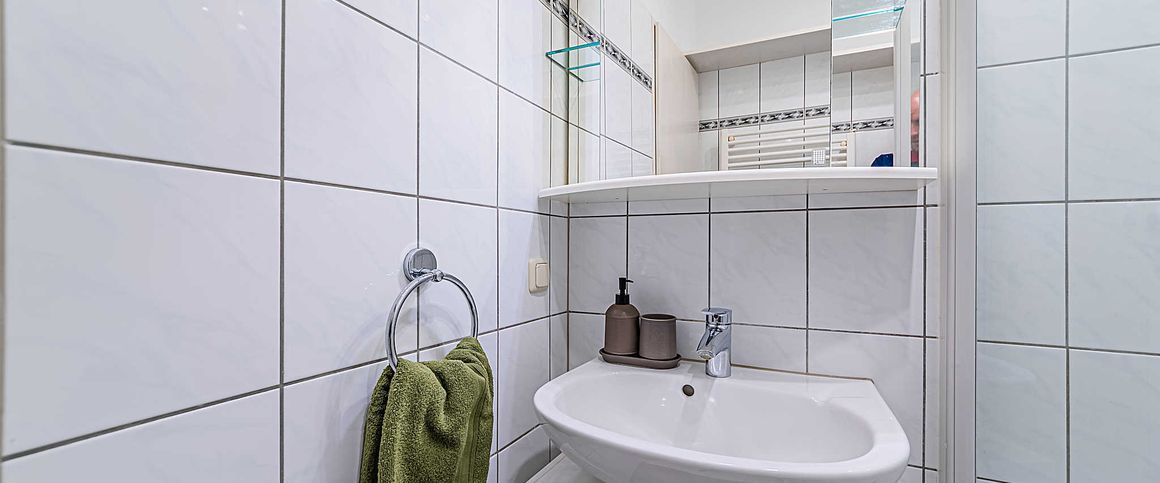 City-Residence: Modernes Apartment in Laufnähe zur Leipziger Straße - Photo 1