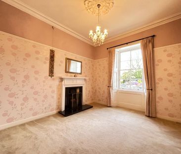 4 bedroom detached house to rent - Photo 1