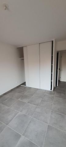 APPARTEMENT T3 63M - Photo 2