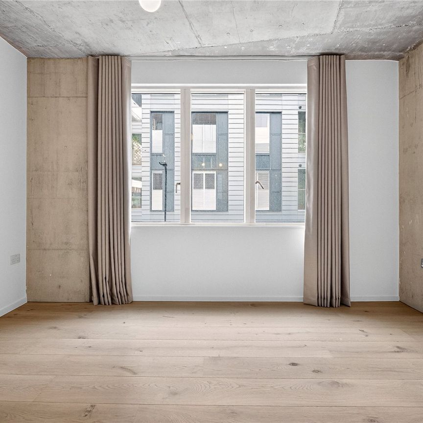 London Lane, London Fields, Hackney, London, E8 3PR - Photo 1