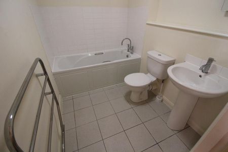 2 bedroom apartment to rent - Photo 5