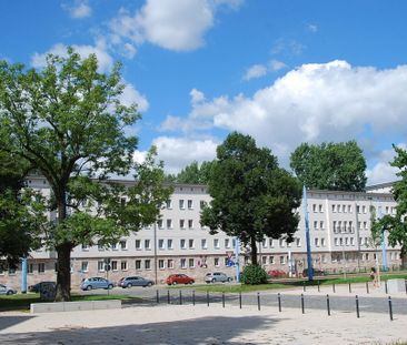 Im Reitbahnviertel gelegene 2-Raum-Wohnung mit Balkon - Foto 2