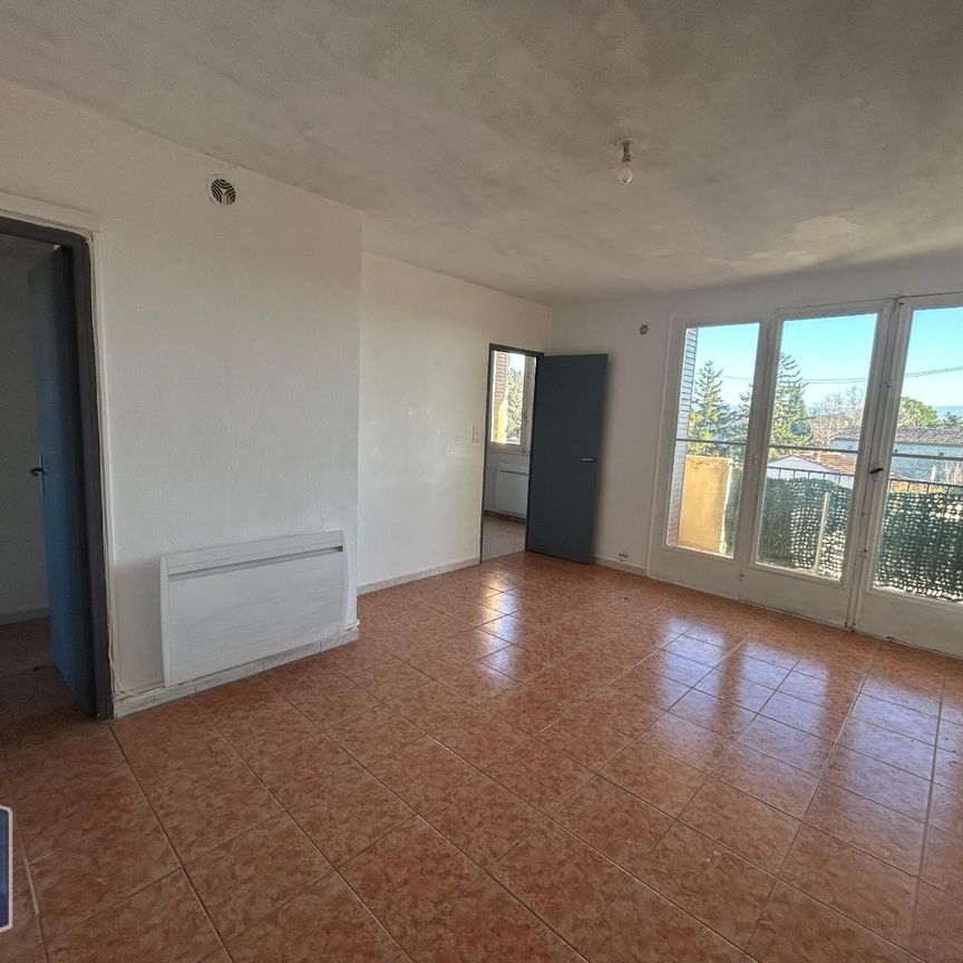 Location Appartement 3 pièces 53m² CARPENTRAS 84200 - Photo 1