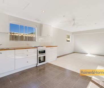 42a Watkin Avenue, Umina Beach, NSW 2257 - Photo 2