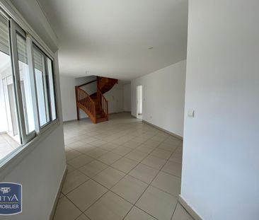 Location Appartement 5 pièces 129m² ST DENIS 97400 - Photo 2