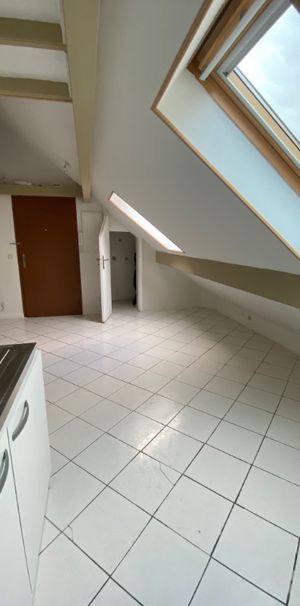 Location Appartement 1 pièce 19m² - Photo 1