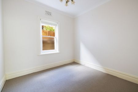 136 Cardigan Street, Stanmore NSW 2048 - House For Rent | Domain - Photo 5