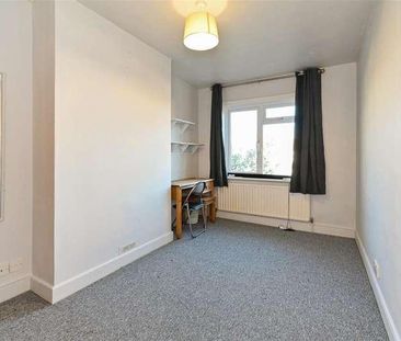 Burnham Avenue, Bognor Regis, PO21 - Photo 2