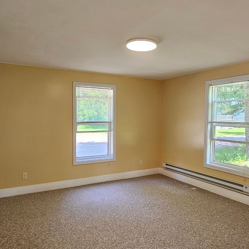 For Lease - 619 Queensville Side Road Unit# 1, East Gwillimbury, Ontario - Photo 1