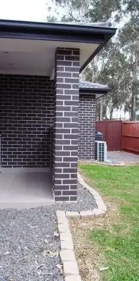 “Two Bedroom Granny Flat!” - Photo 1