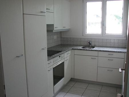 Attractive 3-room apartment on the ground floor - Photo 3