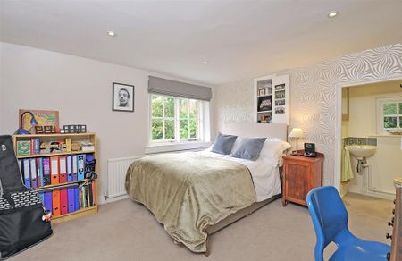 4 bedroom house to rent - Photo 5