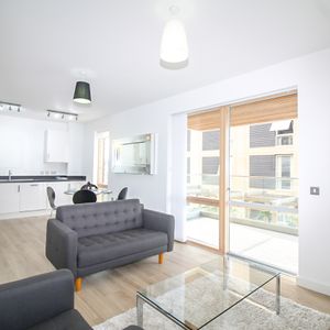 1 bedroom apartment to rent - Photo 2