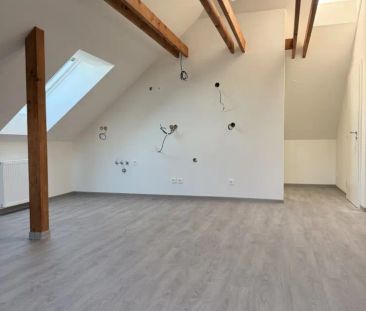 Pronájem bytu 1+kk 59 m - Fotografie 4