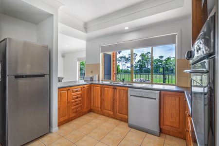 19 Ocean Park Drive, - Photo 2