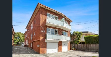 Unique 1 Bedder - Photo 2