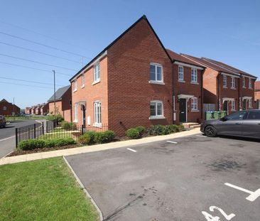 3 bedroom semi-detached house to rent - Photo 6