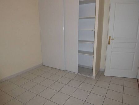 Location appartement t2 à Aubenas (07200) - Photo 3