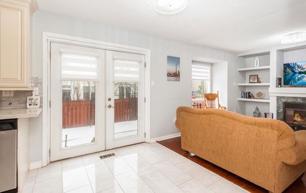 For Lease - 5050 Bunton Crescent, Burlington, Ontario - Photo 1