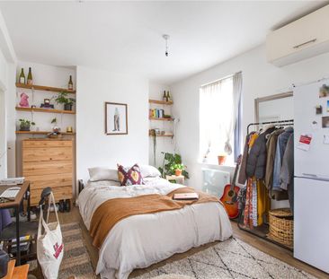 Teesdale Close, Cambridge Heath, London, E2 6GU - Photo 2