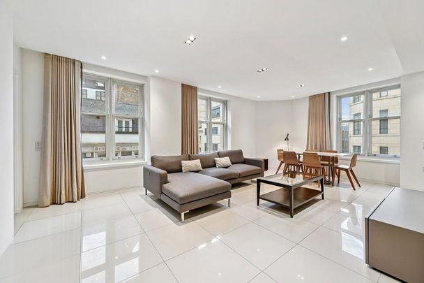 3 bedroom flat to rent - Photo 1