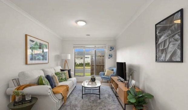 Point Cook - Photo 1