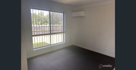 Modern Family Home in a Convenient Location - Photo 3