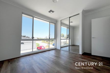 Brand New Canning Vale Home - Photo 4