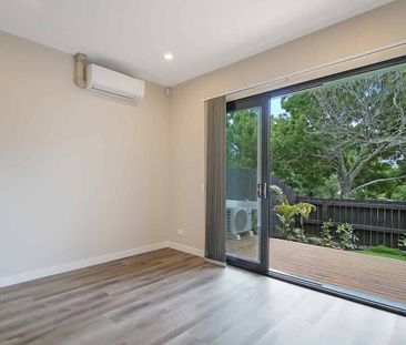 Modern 2-Bedroom + Study Townhouse Backing onto Reserve - Photo 5