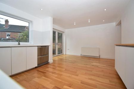 4 bedroom house to rent - Photo 5