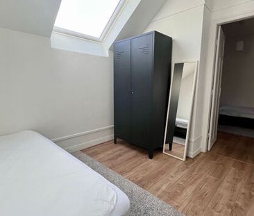 Appartement 3 pièces 40m2 REIMS 732 euros - Photo 4