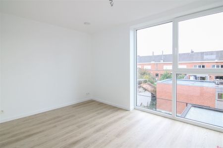 Energiezuinige woning te huur nabij het centrum van Wevelgem - Photo 3