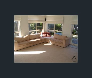 12 Howden Street, Holsworthy, NSW 2173 - Photo 4